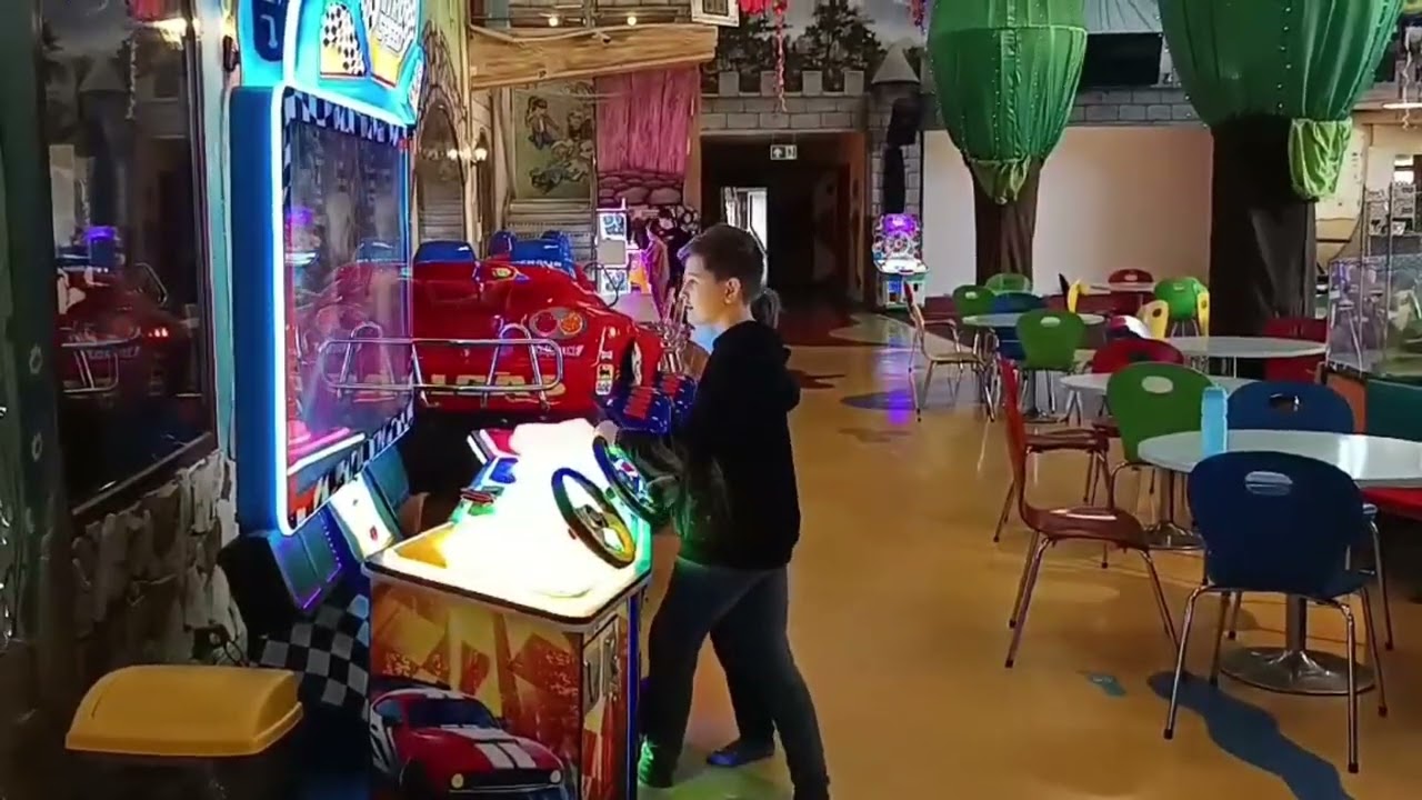 Przeżyjmy to jeszcze raz ... -  luty 2025 r.