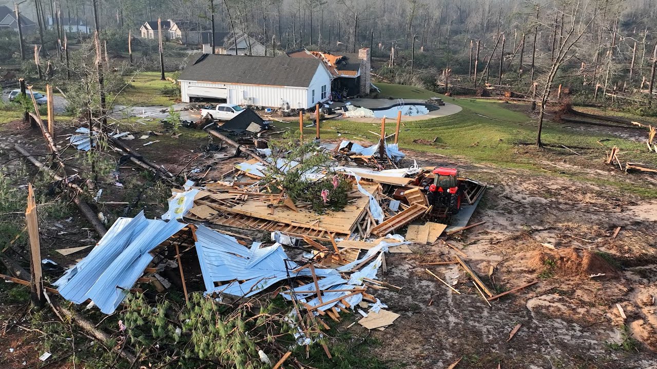 Terrifying Tornado on the ground in Troy, AL | March 15, 2025