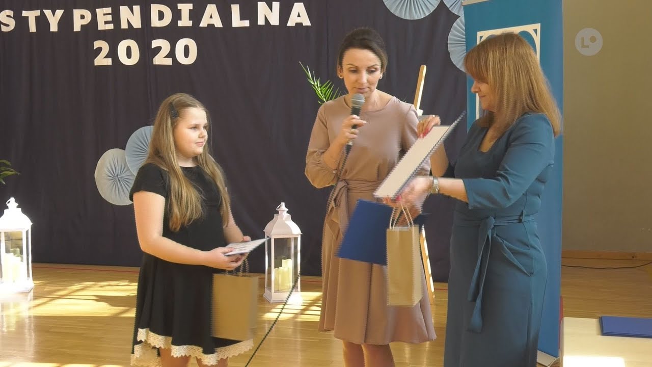 Lokalna.TV: I Gala Stypendialna Szkoły z Pasją im. E. Sołtys