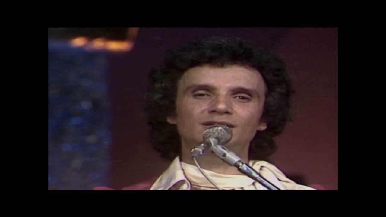 Roberto Carlos cantando Canzone Per Te Especial 1977