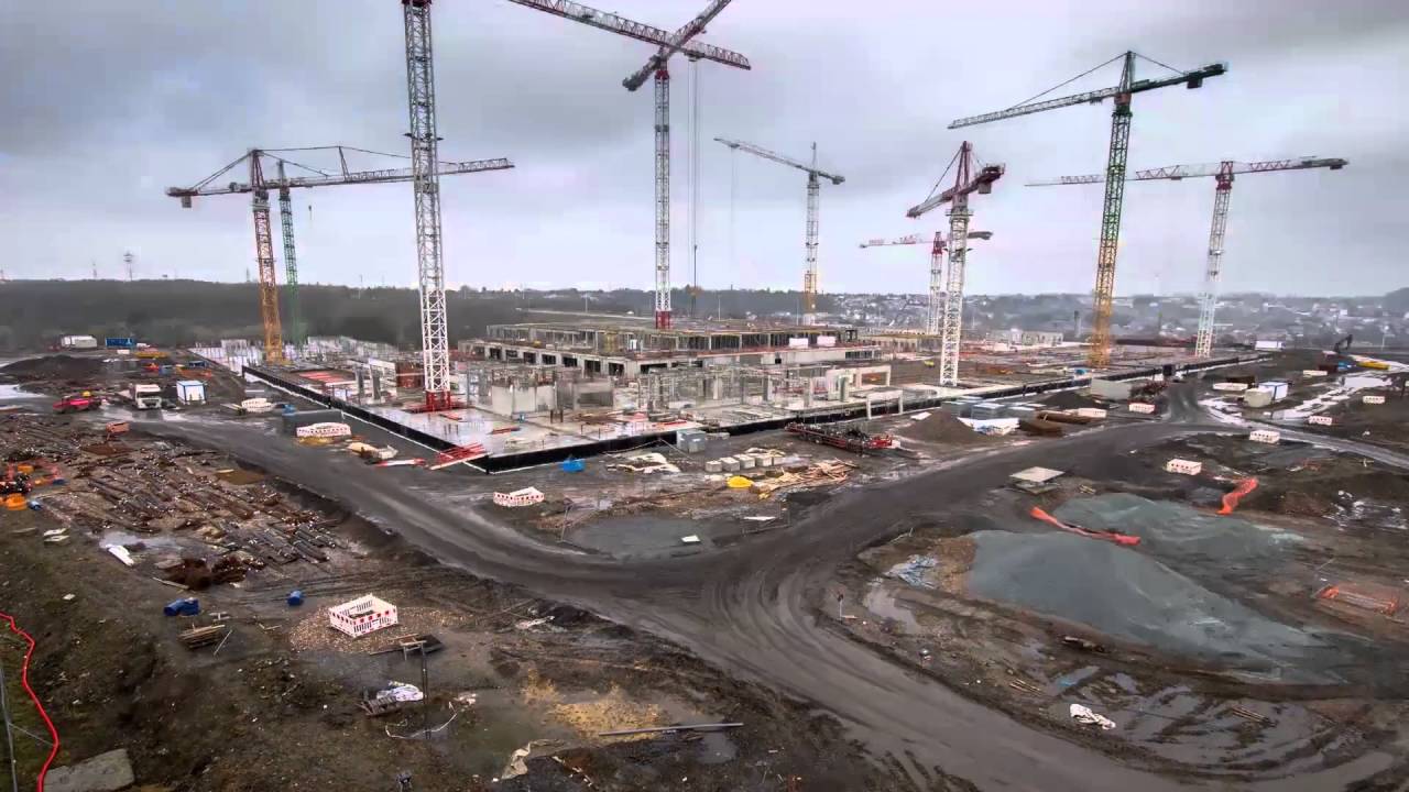 Construction de la Clinique CHC MontLégia - Timelapse (août 2015-avril 2016)