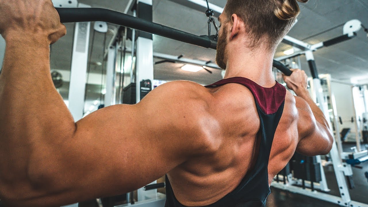 3 PROFI Tipps für einen BRUTALEN Rücken!