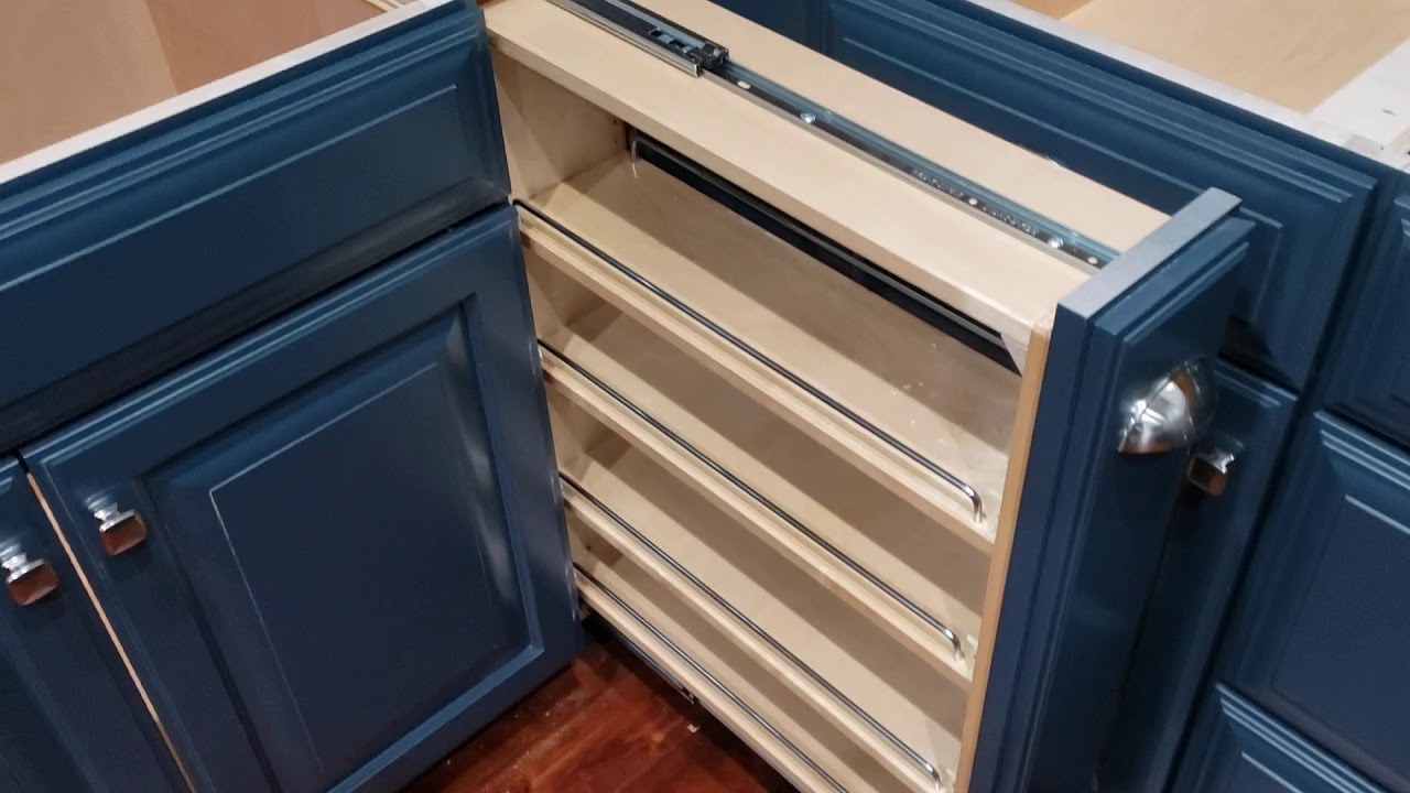 Design Tips and Tricks: Combo Colors w/ Increased Depth Cabinets W/ Stacked Uppers!!