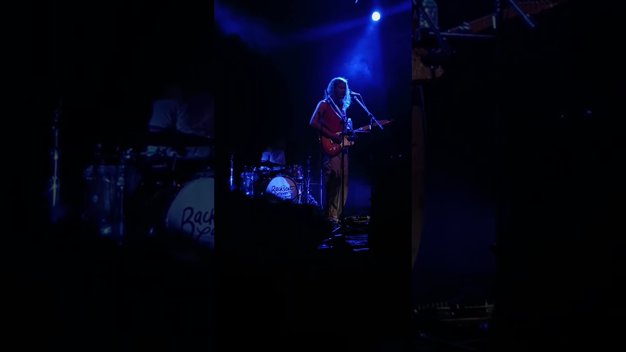 Waterfront - The Backseat Lovers (Live in Mexico City 2023)