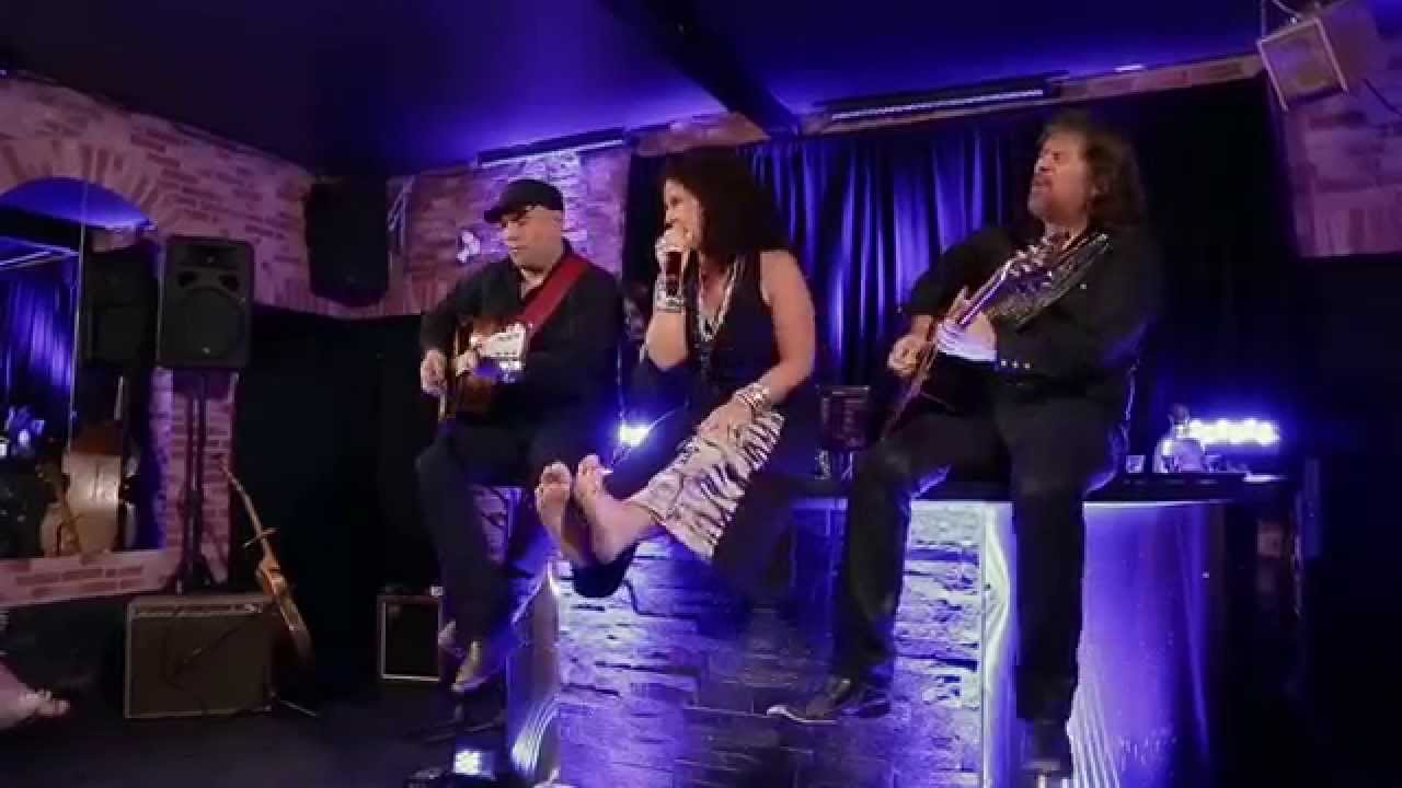 Festival international du Blues de Tremblant - Performance d'Angel Forrest