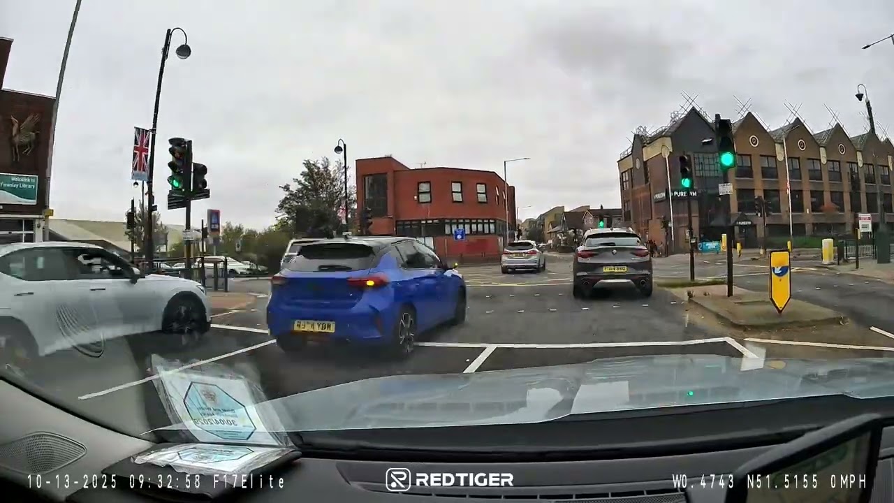 Uxbridge 9.07am Pass