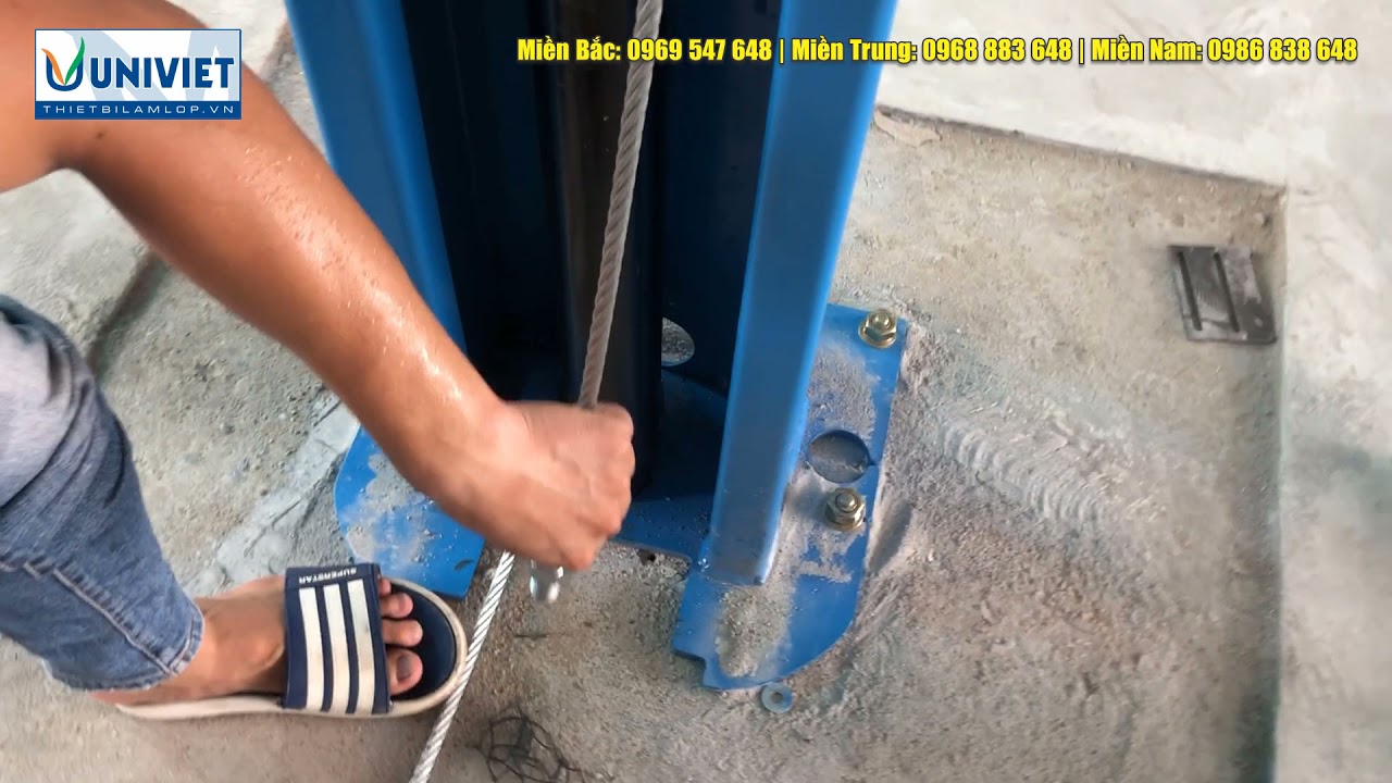 Lắp đặt cầu nâng 2 trụ UNIVIET dạng cổng