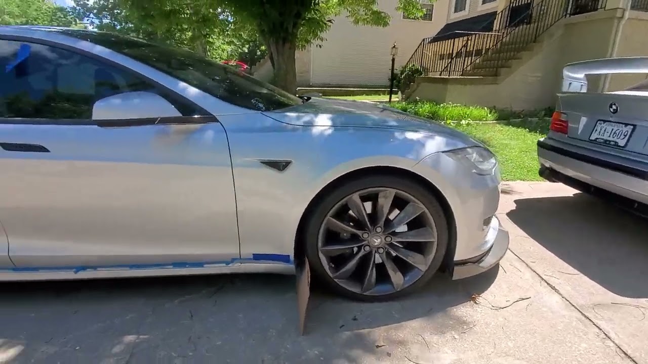 Tesla Model S painting my lower black trim side skirt #diy #tesla #fixed #newlook