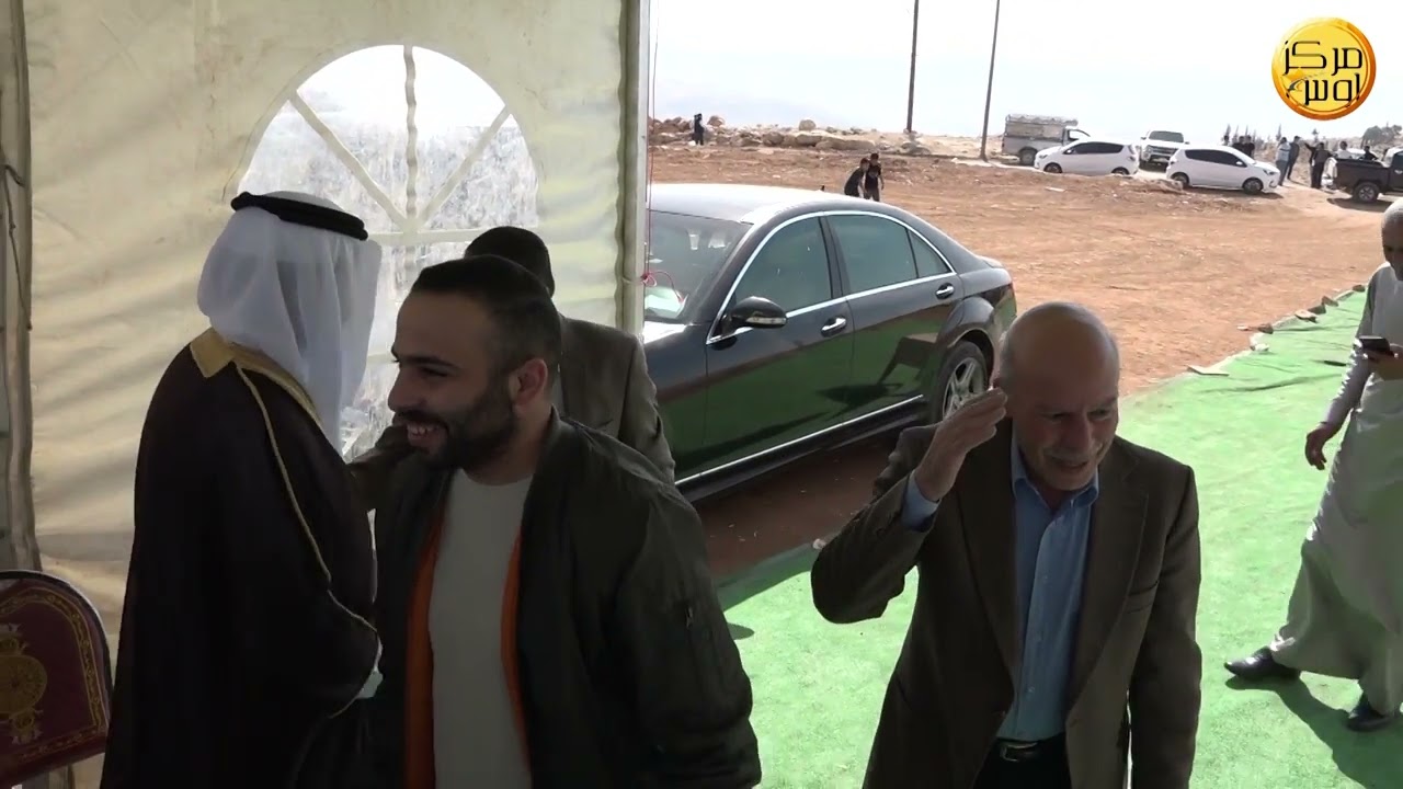 مهرجان الثوابيه العريس جراح وعد الثوابيه تناول الغداء