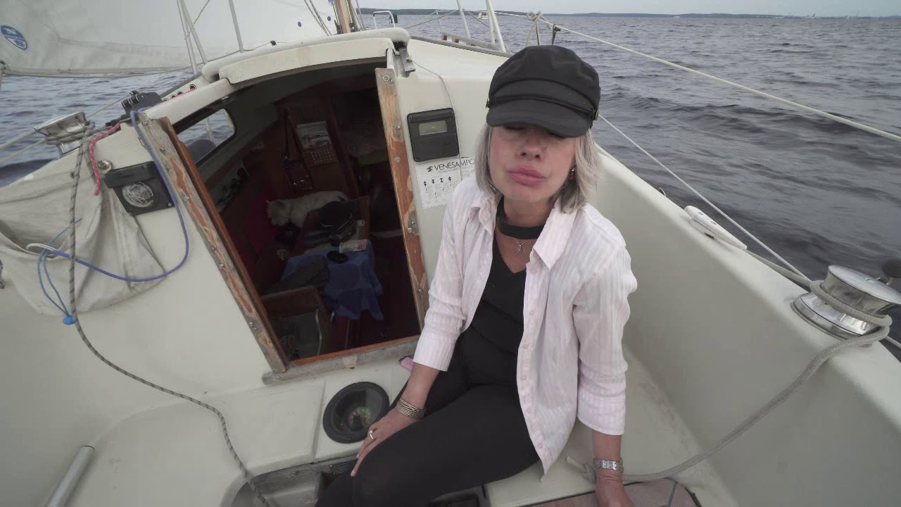 Sailing Albin Vega 27