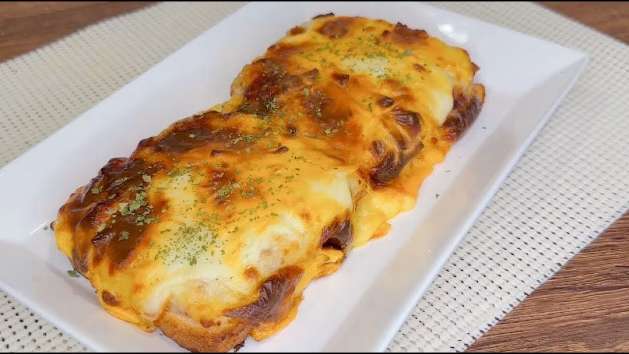 Potato Cheese Melt Toast - Simple & Delicious! #potato #cheese #toast #simplerecipe