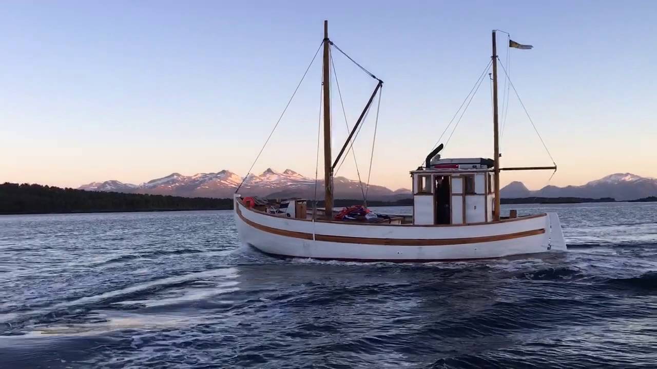 MS Solfrid cruising on the Moldefjord (Semidiesel)