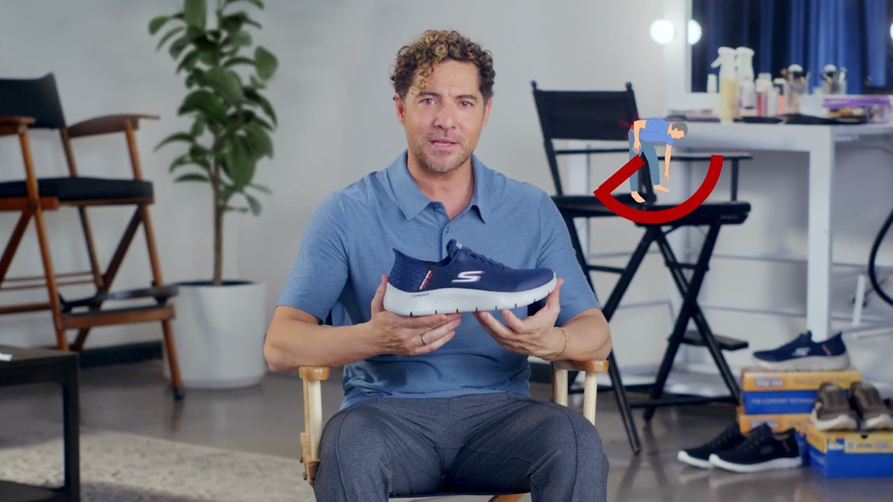 David Bisbal - Skechers Slip Ins