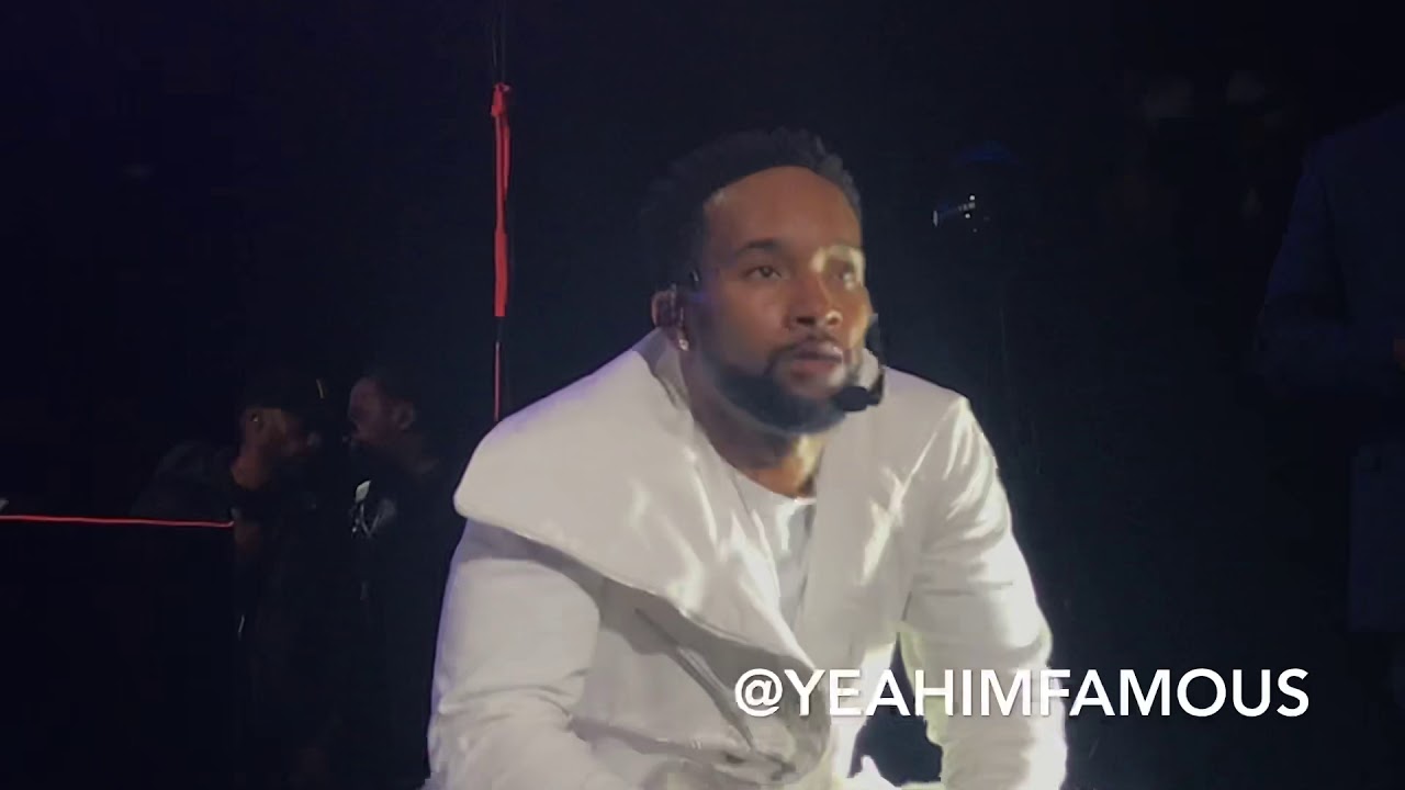 B2K Live Millennium Tour In NJ at The Prudential Center