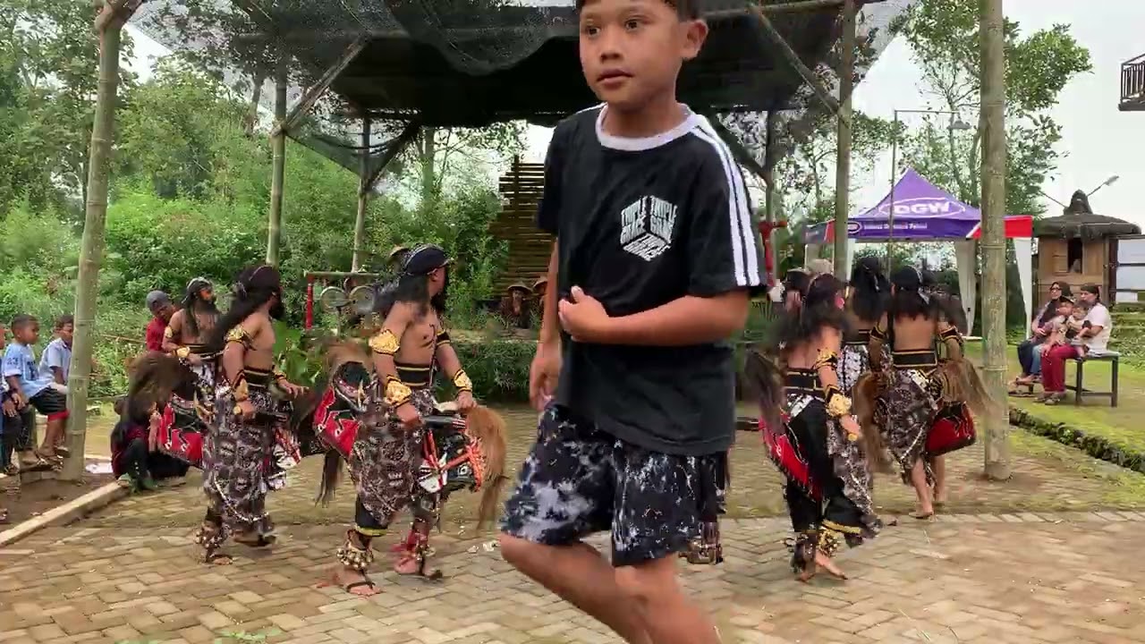 WAROK LASKAR JAGAD MATARAM PUTRA LIYANGAN - SRAWUNG BOCAH LIYANGAN PURBOSARI NGADIREJO TEMANGGUNG