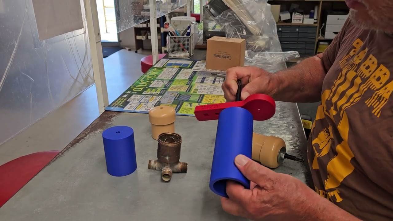 New stop wrench with delta tools