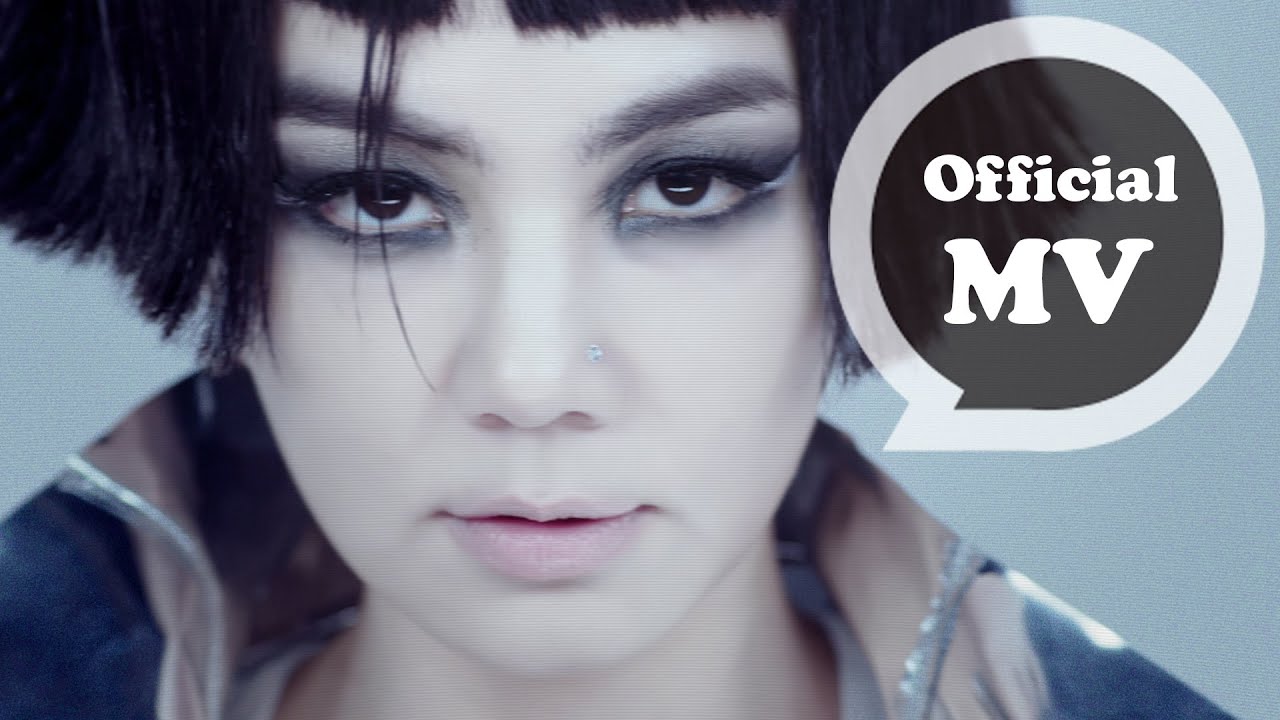 ELLA [ 你正常嗎 Are you normal ] Official Music Video