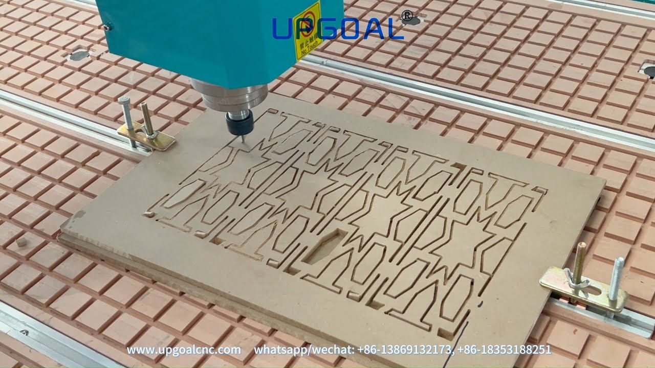 Promoting 1325 Woodworking CNC Router Machine