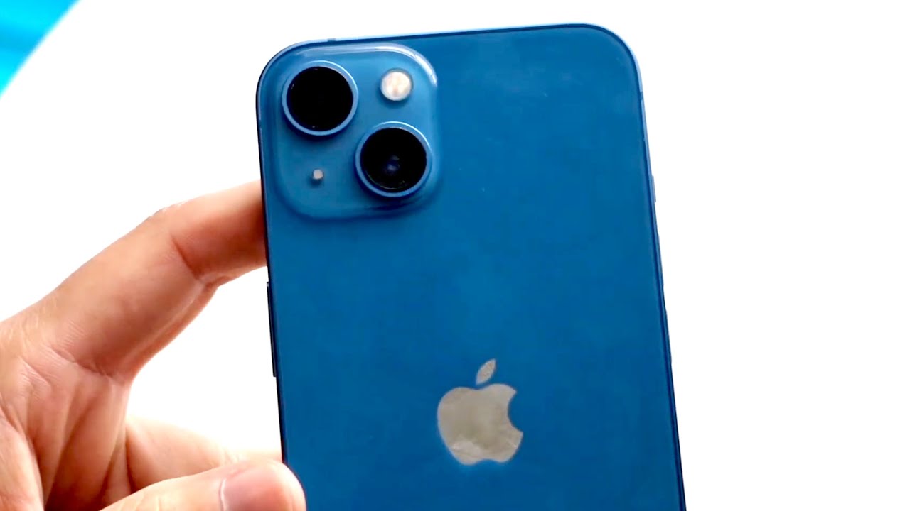 Почему вам НУЖЕН iPhone 13 в 2025 году!