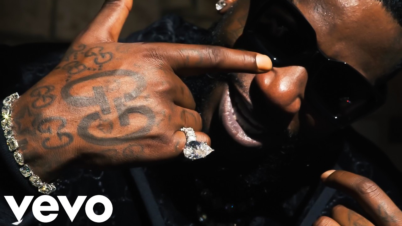 Gucci Mane ft. Young Dolph – Alone Again [Music Video]
