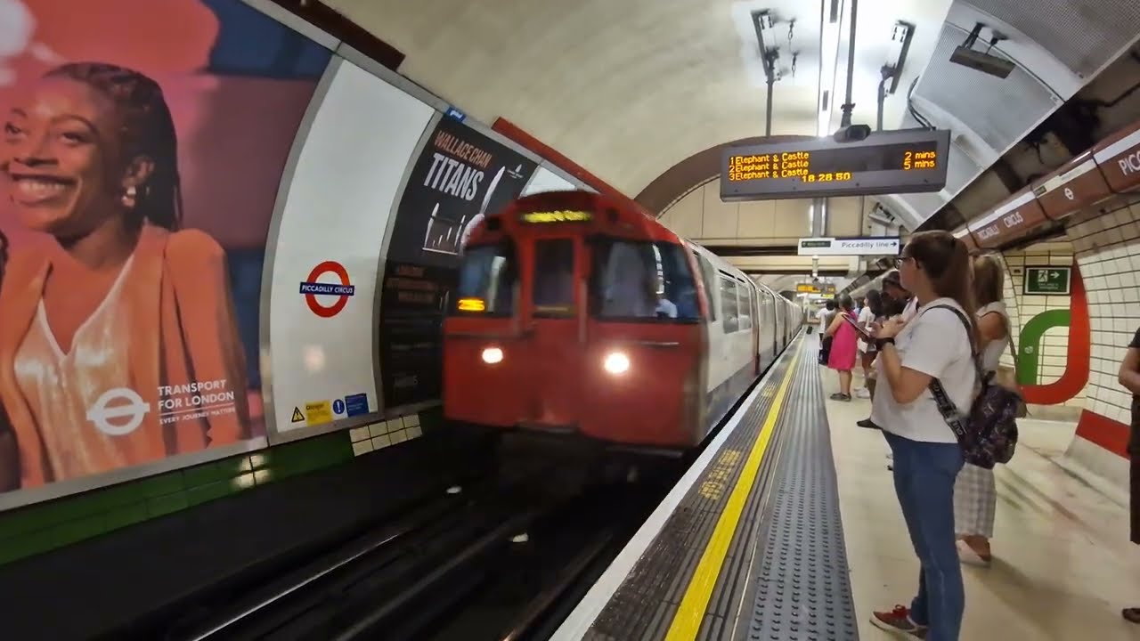 PICCADILLY CIRCUS Station (2022)
