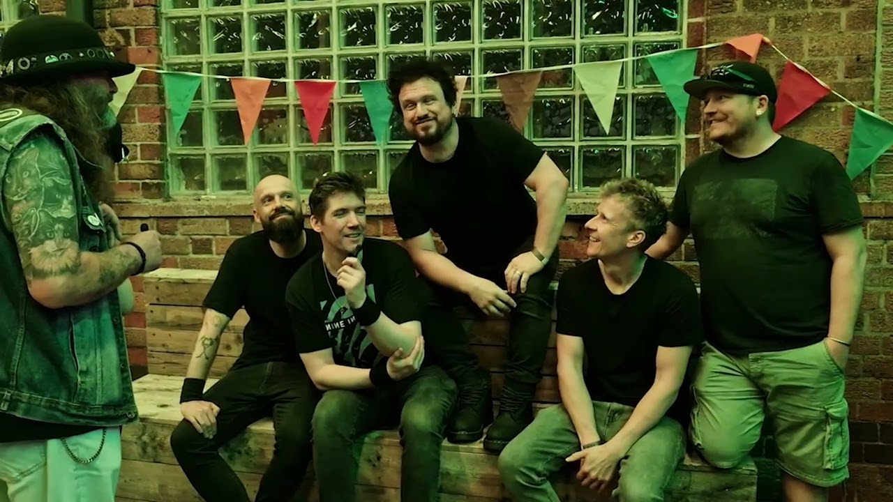 DEAD BLONDE STARS INTERVIEW - 25/07/2025