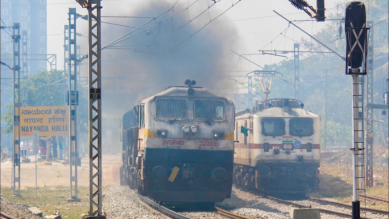 BGKT WDP4B twins 20093 + 40084 | 19668 Palace Queen Humsafar | Nayandahalli | Skip + Overtake | EMD