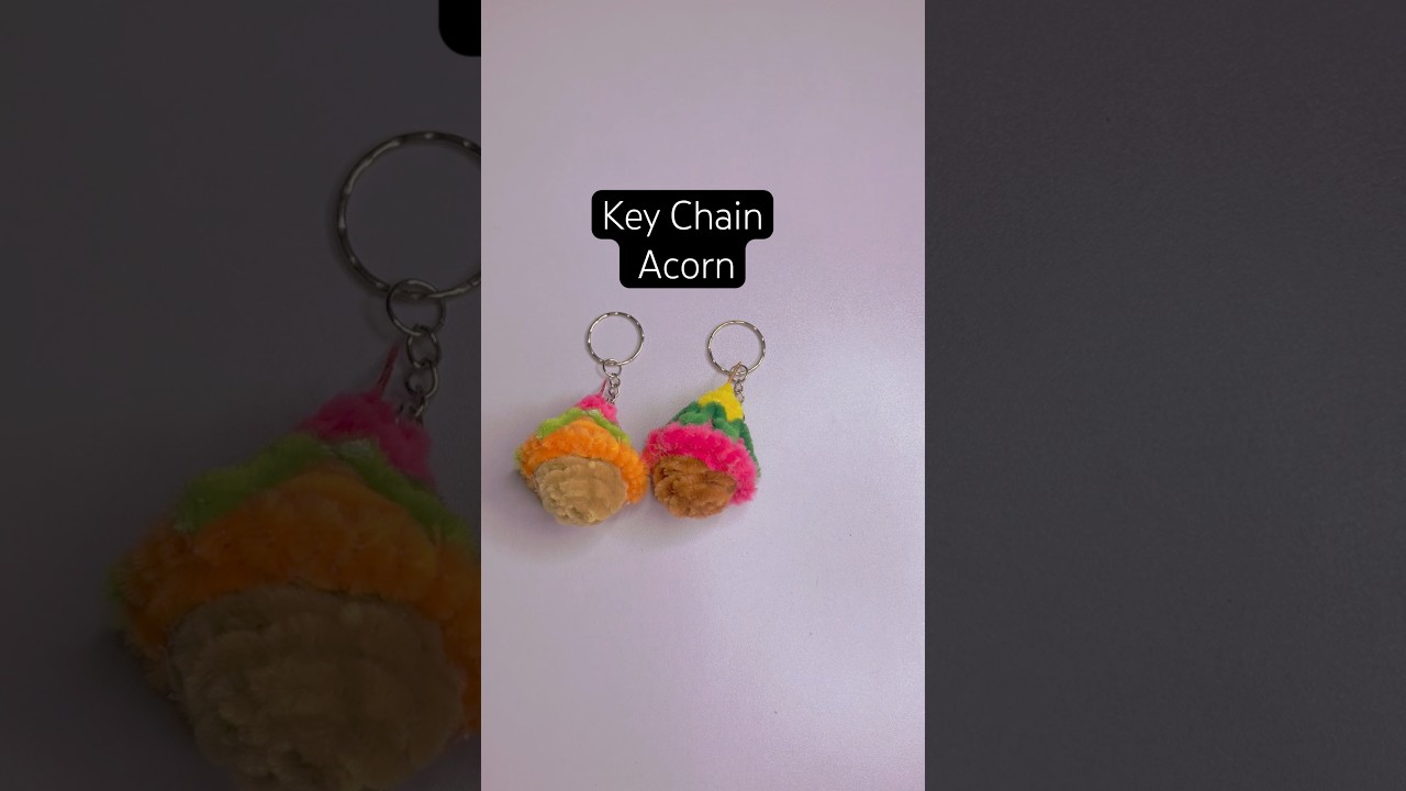 DIY Acorn Keychains with Chenille Wire #diykeychain #easycrafts #keychaindiy #easydiy #crafttutorial