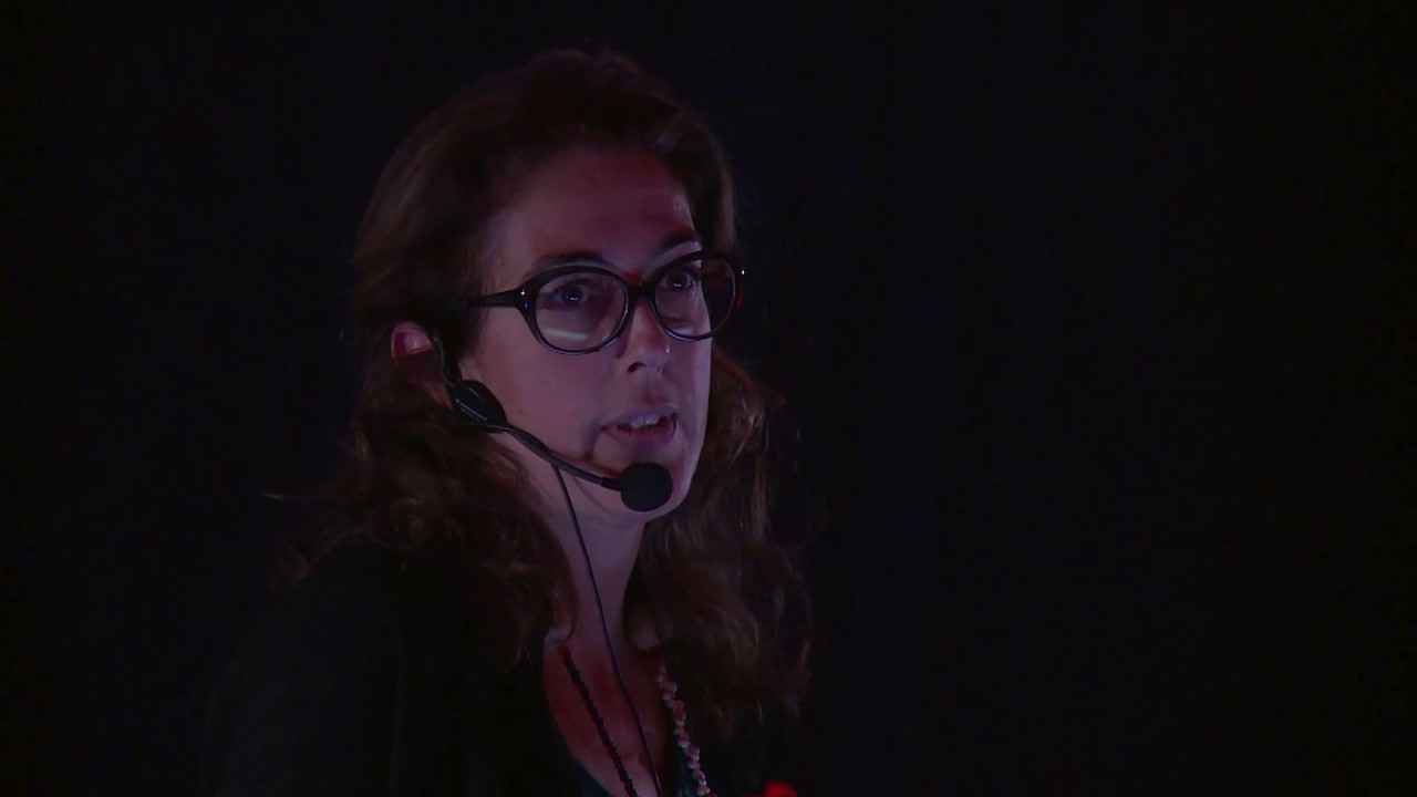 Pression ou influence ? Le lobbying interroge | Emmanuelle Garault | TEDxUniversitéParisDauphine