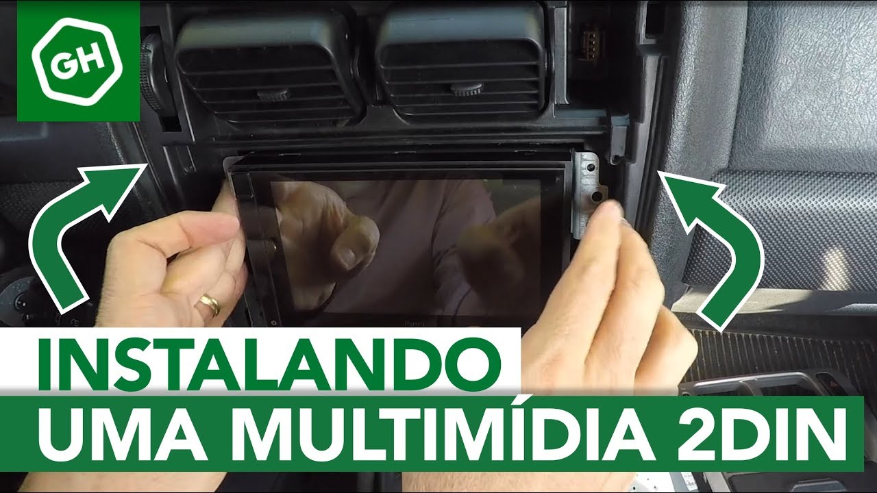 DIY Instale você mesmo uma multimídia na TR4 - GarageHack S01E09