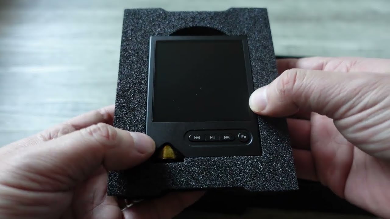 Onix (Shanling) XM2 DAP unboxing + comparison w/ Shanling M1 Plus