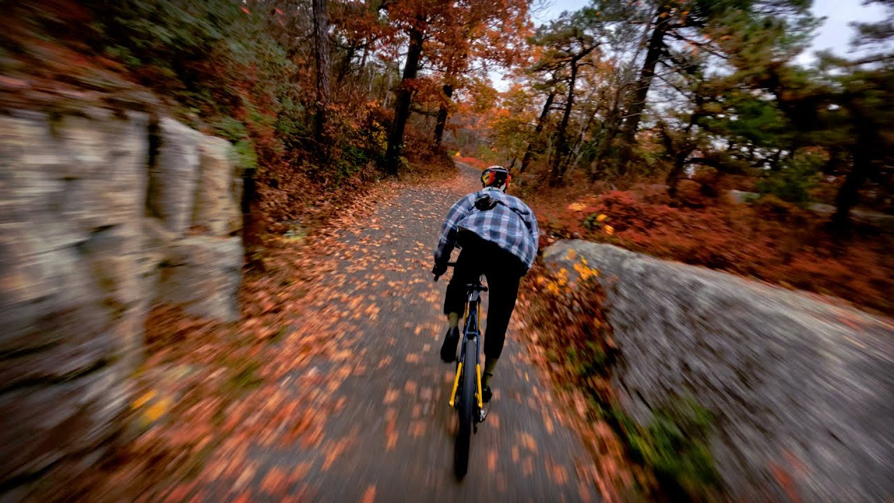 Autumn Gravel Cycling in Minnewaska State Park (5K)
