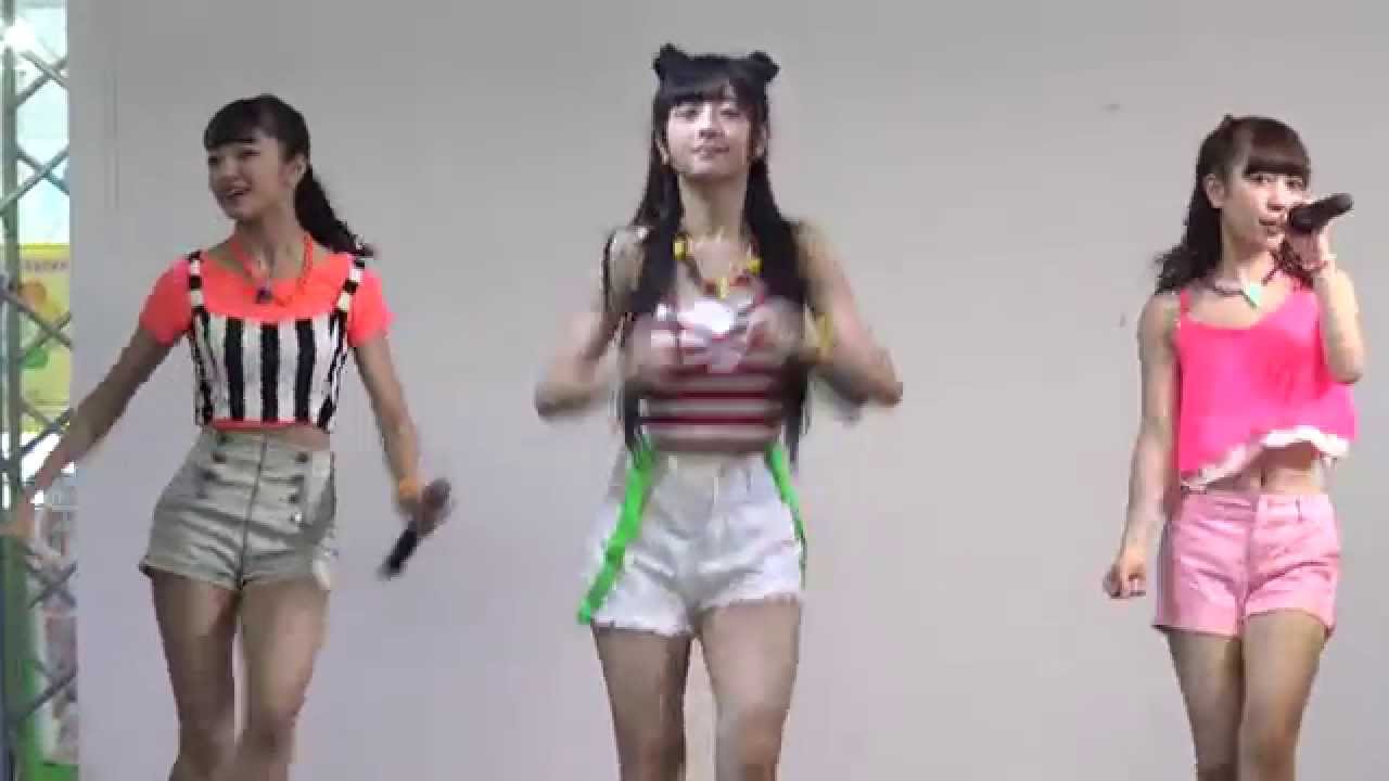 フェアリーズ ☆ 2015.08.09 エアポートウォーク名古屋 1300 Kiss Me Babe
