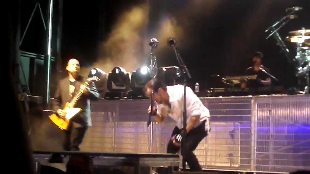 Three Days Grace - Chalk Outline (Live 9/2/12)