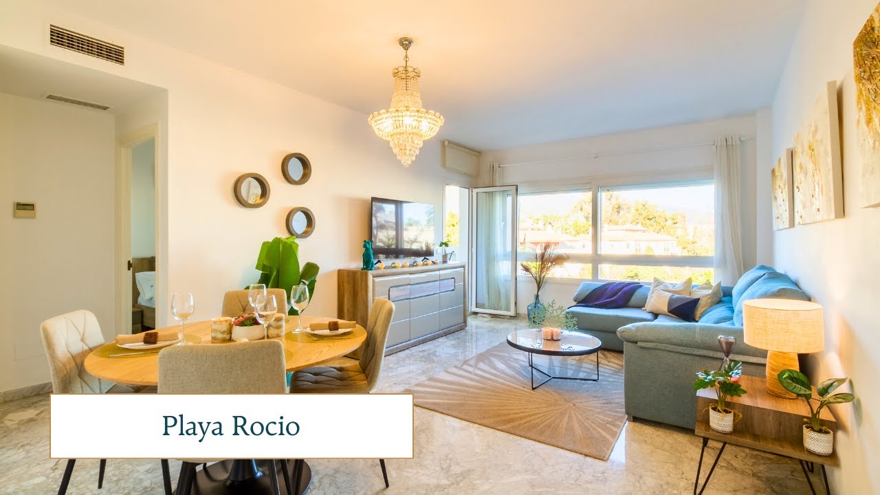 Beachfront Apartment with Direct Beach Access: Playa Rocio | Marbella Ban&uacute;s Suites