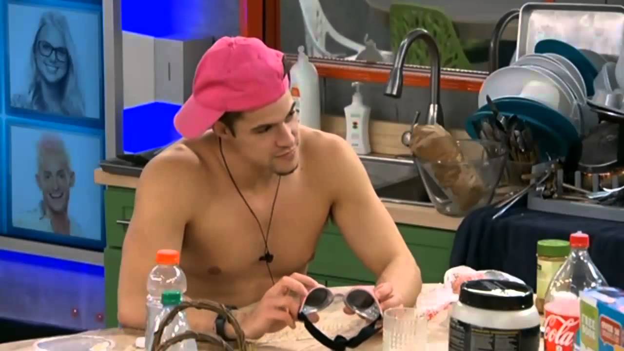 Zach Doing His Impression of Victoria (live feeds)