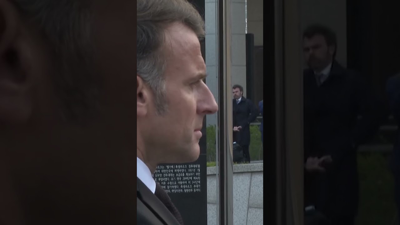 &ldquo;WE NEVER FORGET&rdquo;: Macron&rsquo;s Emotional Visit to the Korean War Memorial | DWS News | AH1C