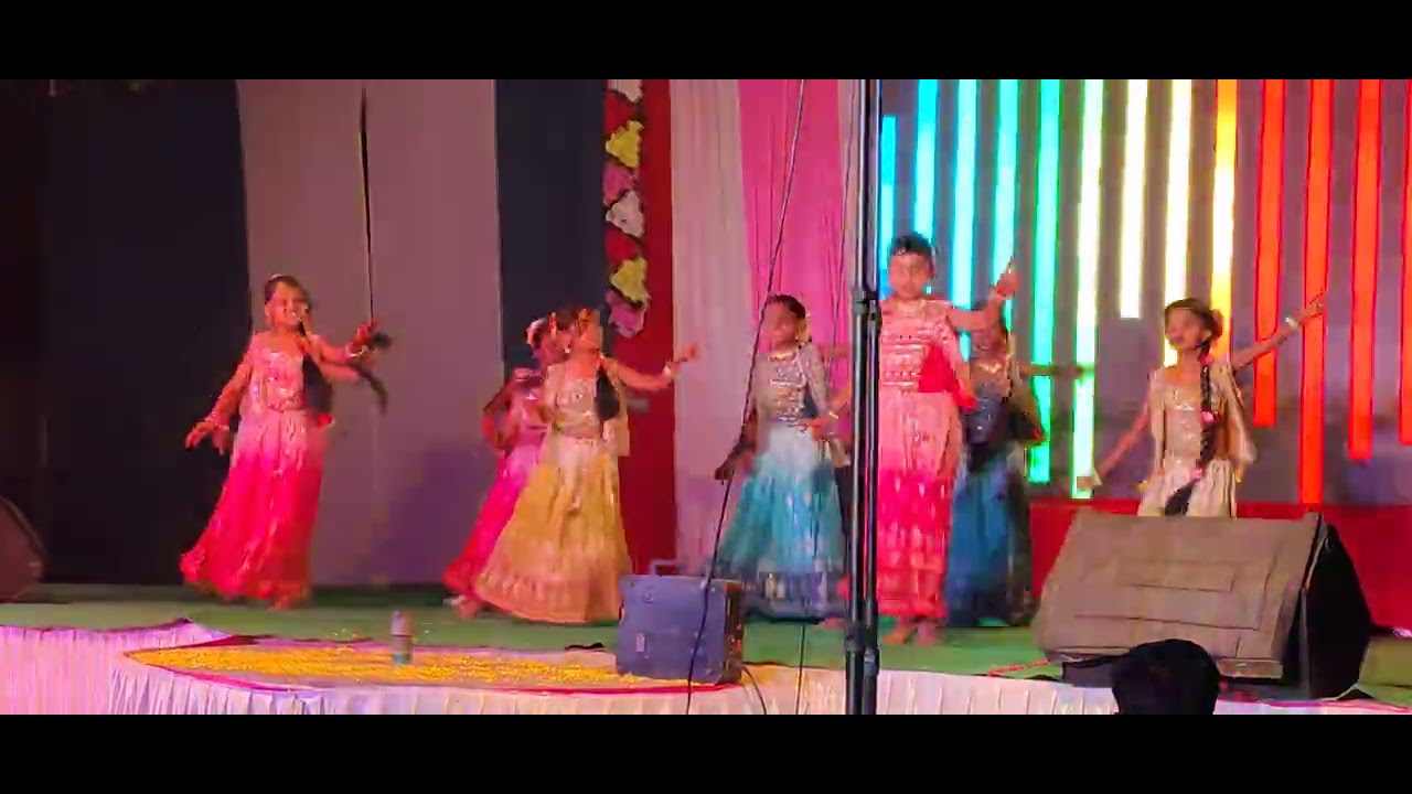 Pratibha v patil english med school Raibag 3rd girls dance performance Sabha pathan and teem 9-2-26