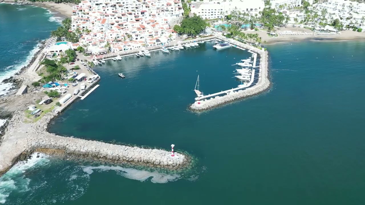 Top 5 neighborhoods in Manzanillo, Mexico.
