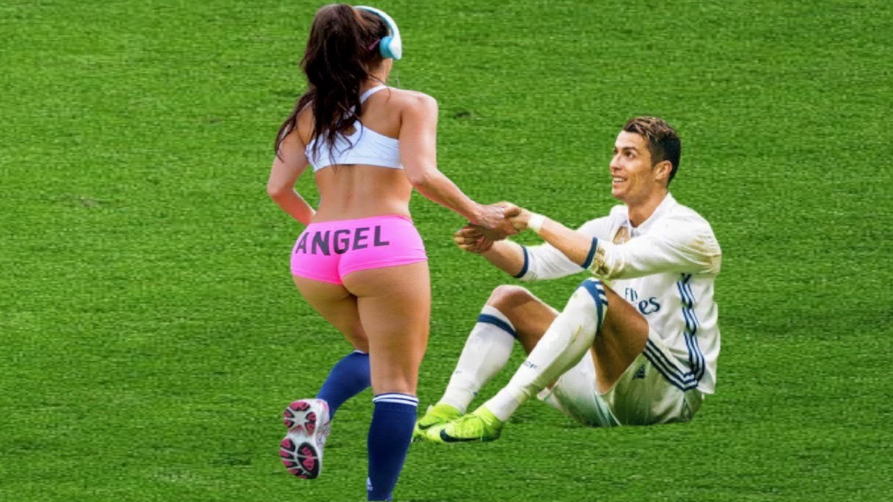 Funny football moments, try not to laugh #4