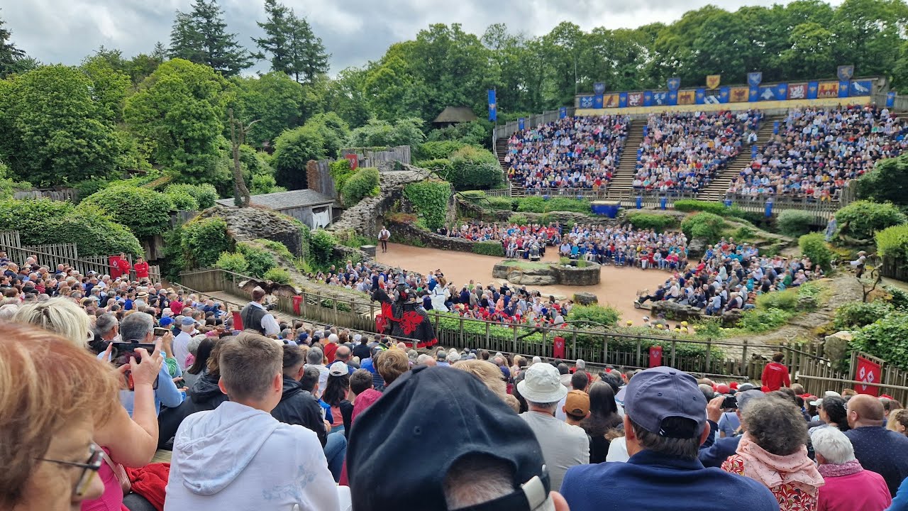France! 🇫🇷 Puy du Fou Show- Le Bal des Oiseaux Fantomes!. 🦅