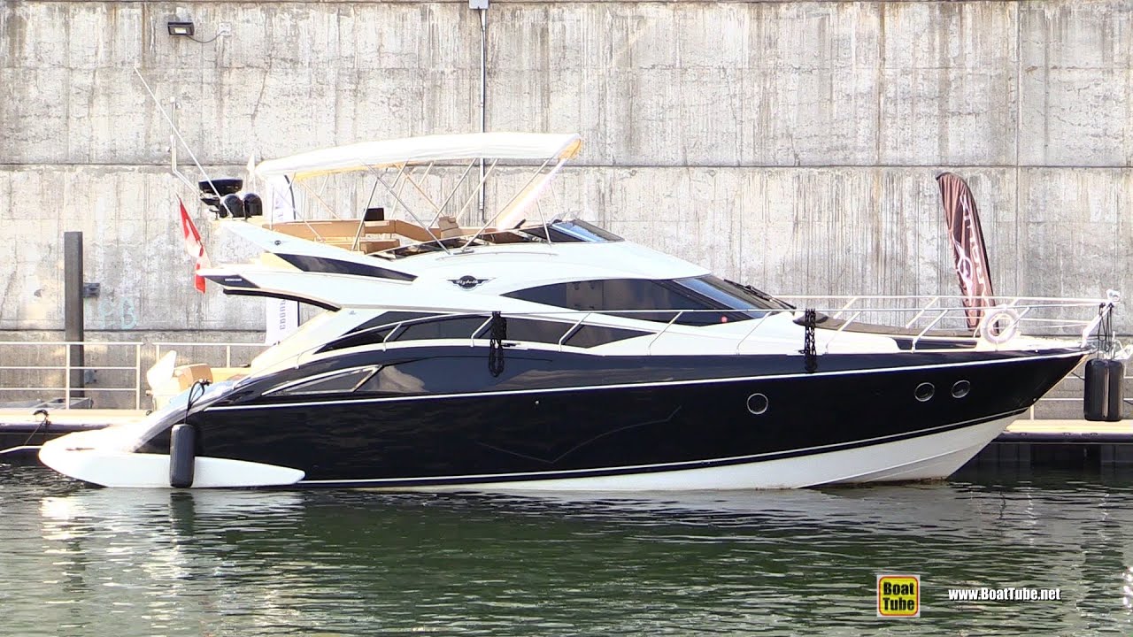 2012 Marquis 500 Sport Bridge Motor Yacht - Walkaround - 2015 Montreal In Water Boat Show