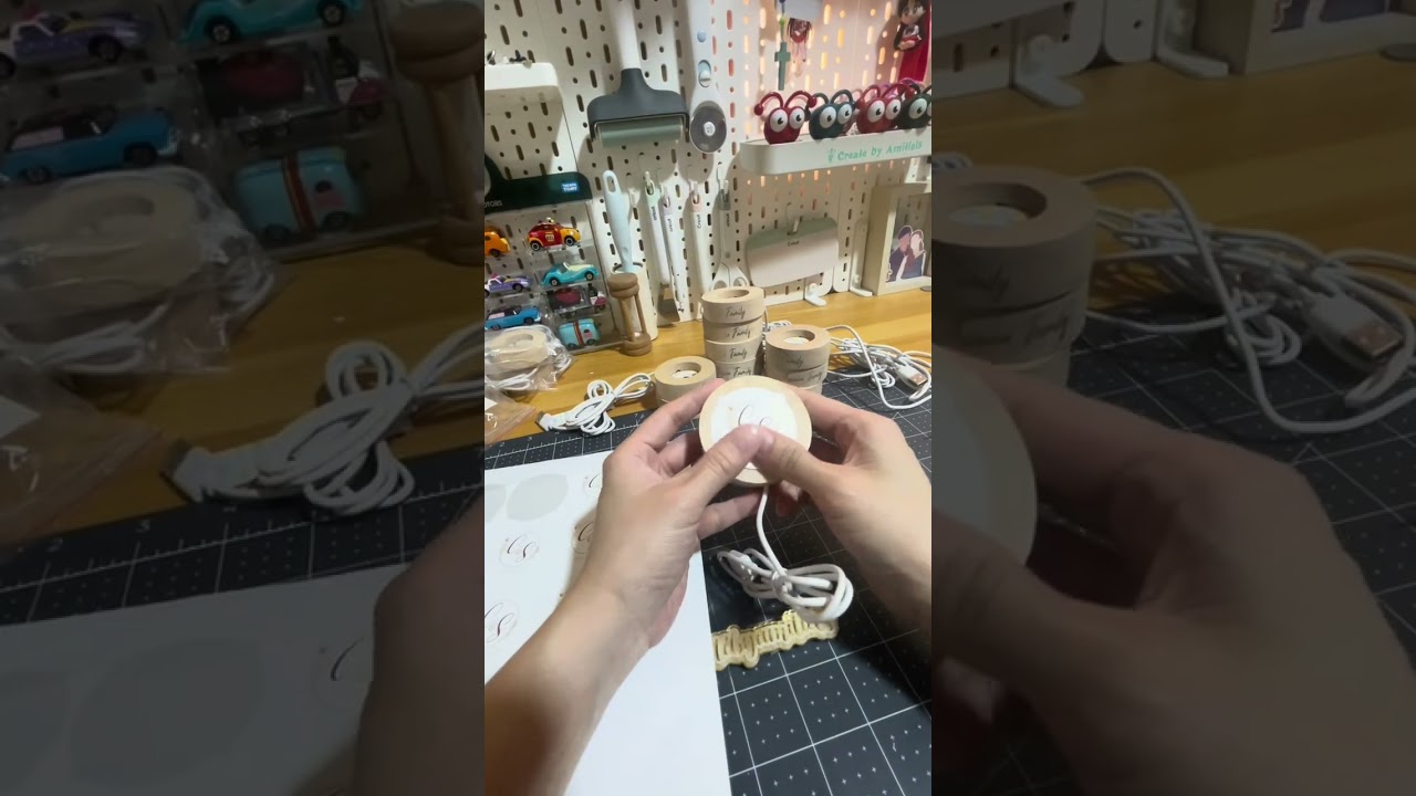 Let’s make a personalized Sticker for wedding favors using Cricut🤍 