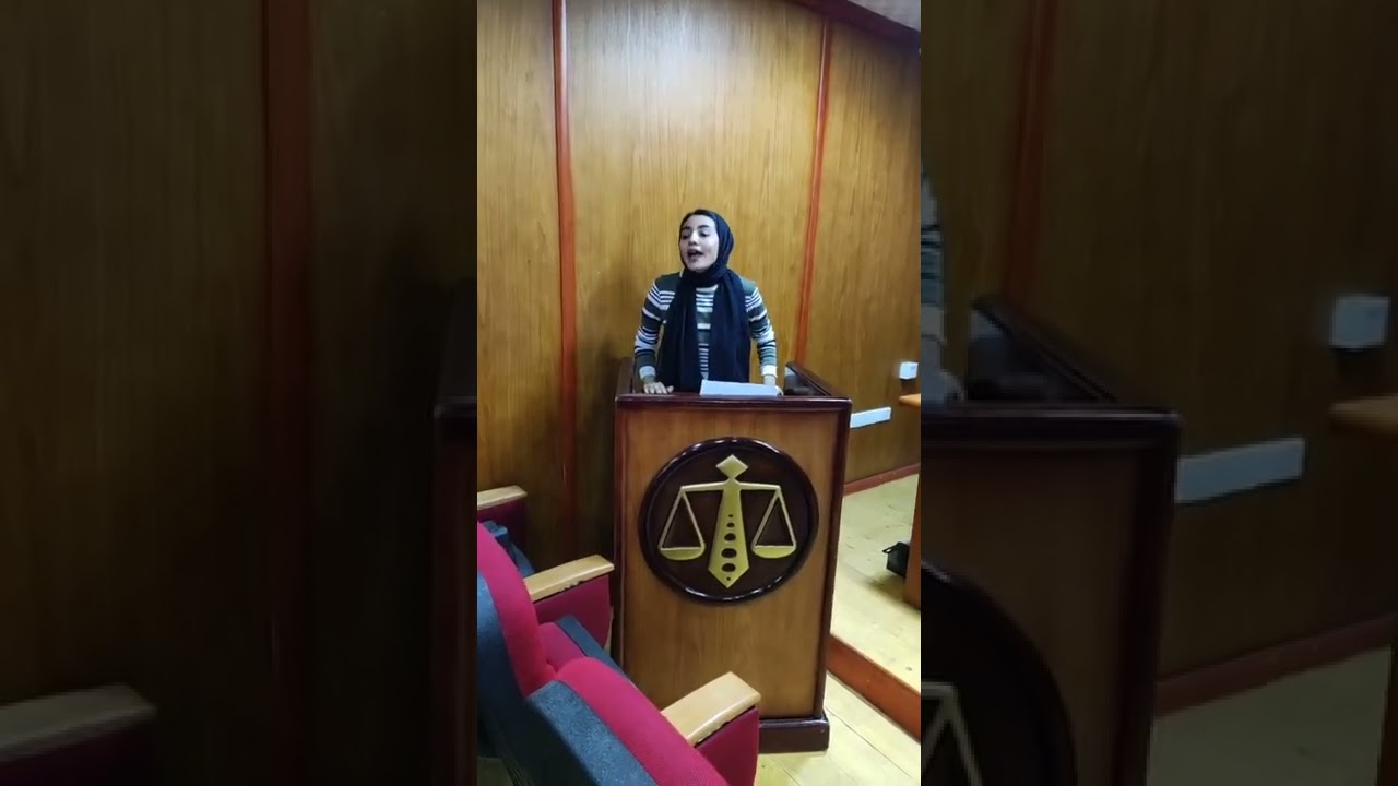 جانب من تدريب الطلاب علي أساليب المرافعه ضمن الدورة التدريبية لطلاب كليه الحقوق جامعة السادات p:2