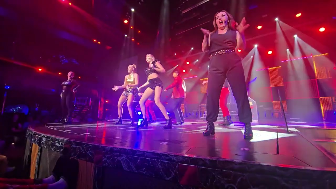 Carnival Breeze Welcome Aboard Show - January 2026 - 🛳🍻 #Carnival #CarnivalBreeze #Galveston 
