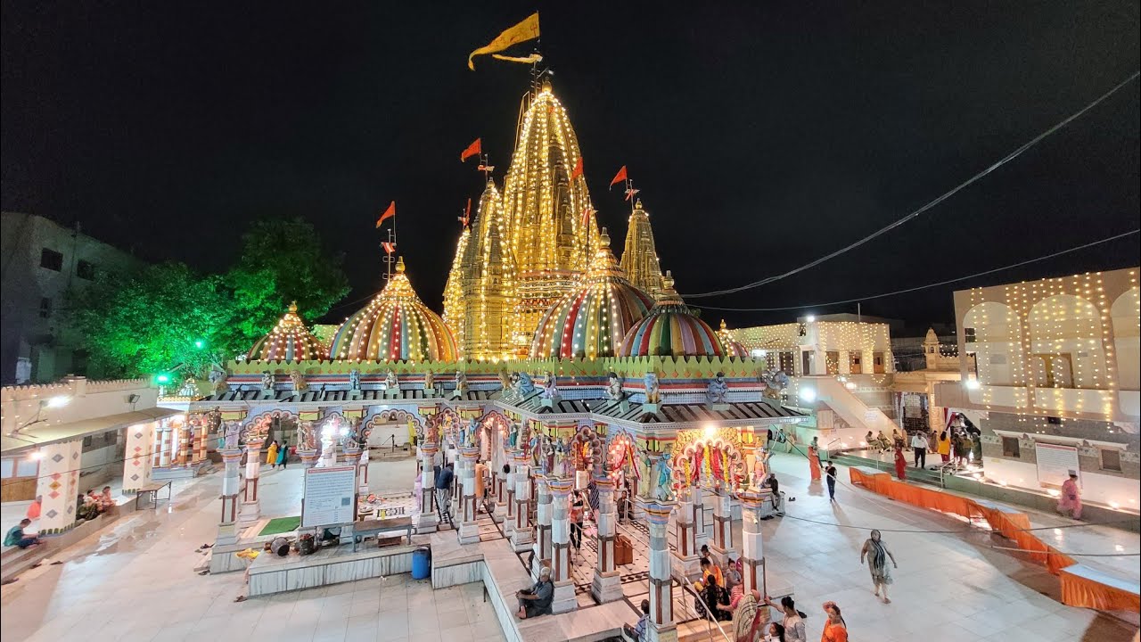 🚩🙏🔱 श्री काशीविश्वनाथ शयन आरती दर्शन 🕉️ श्रावणमास विशेष महाआरती 🔱🙏🚩 Kashi Vishwanath Aarti Live
