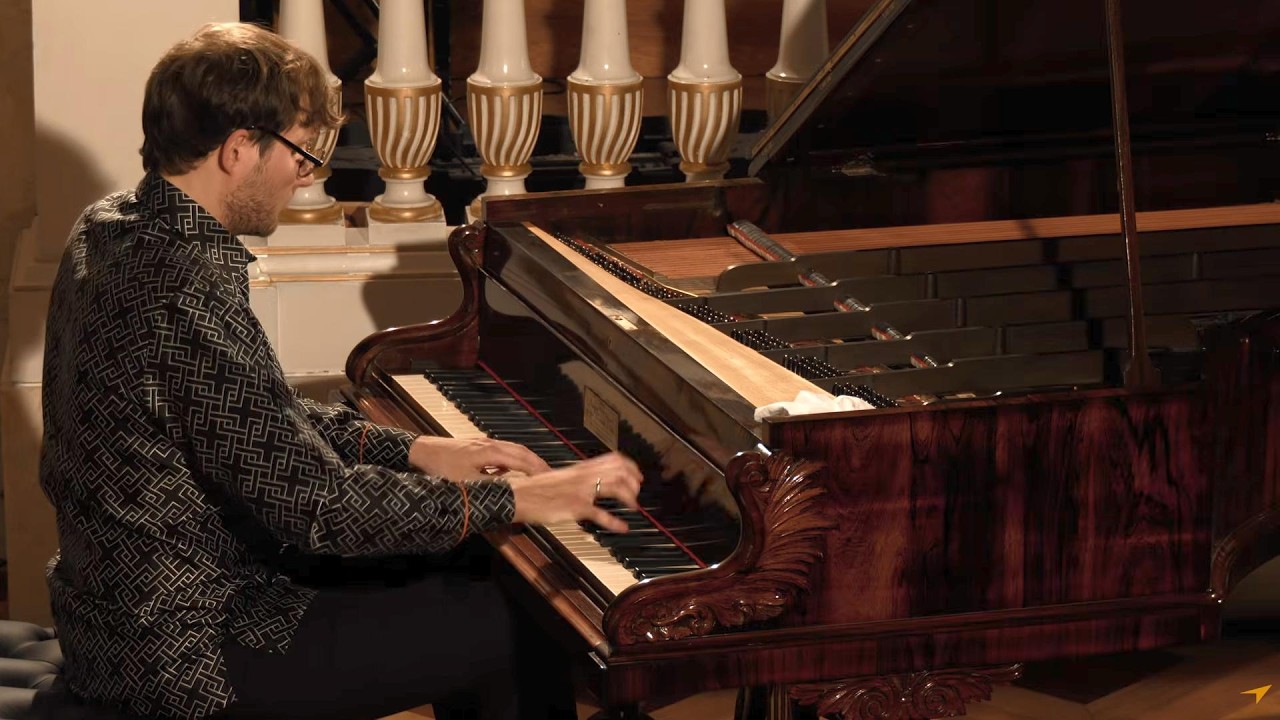 Liszt – Verdi's Rigoletto Concert Paraphrase S. 434, Krzysztof Książek – The Broadwood grand piano