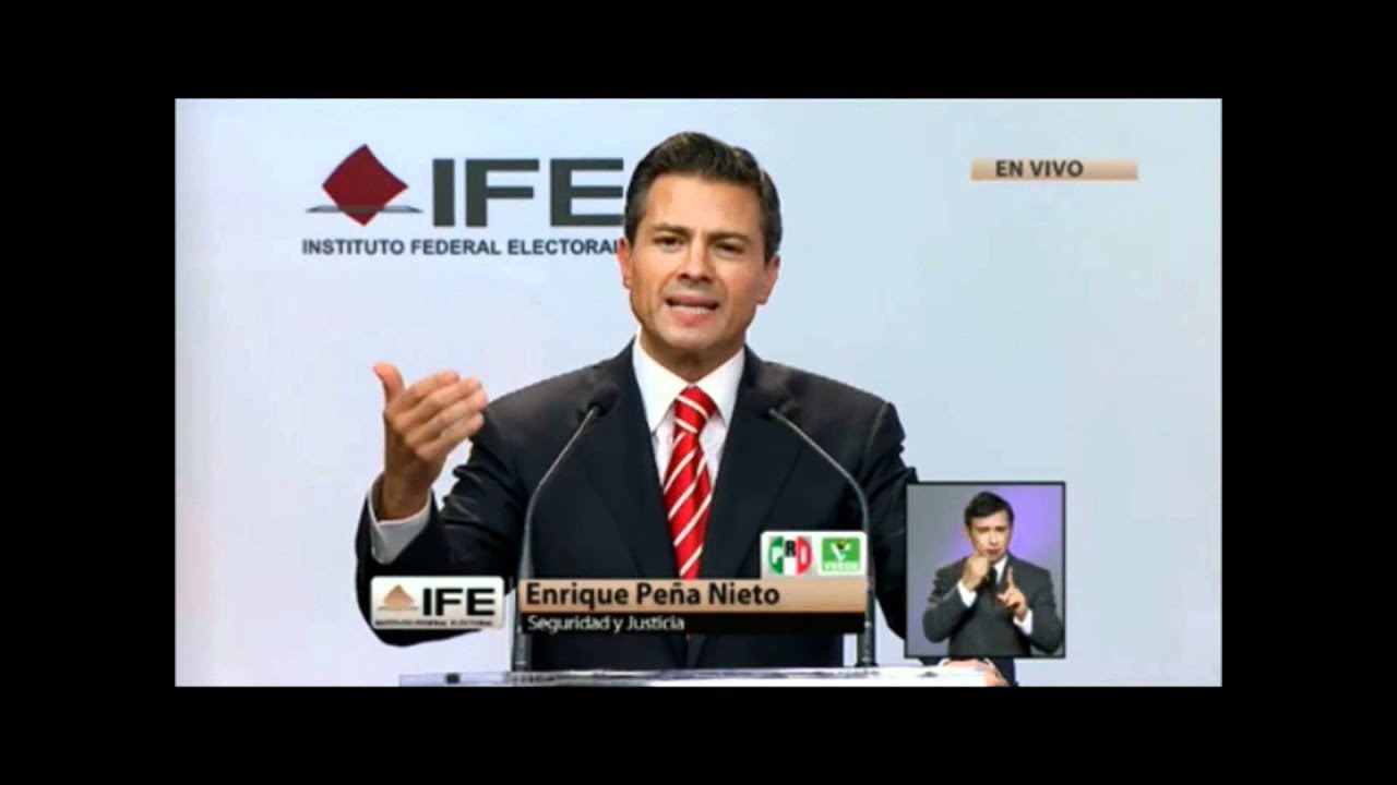 Josefina, AMLO y Peña Nieto se engarzan en ataques; Quadri avanza solo