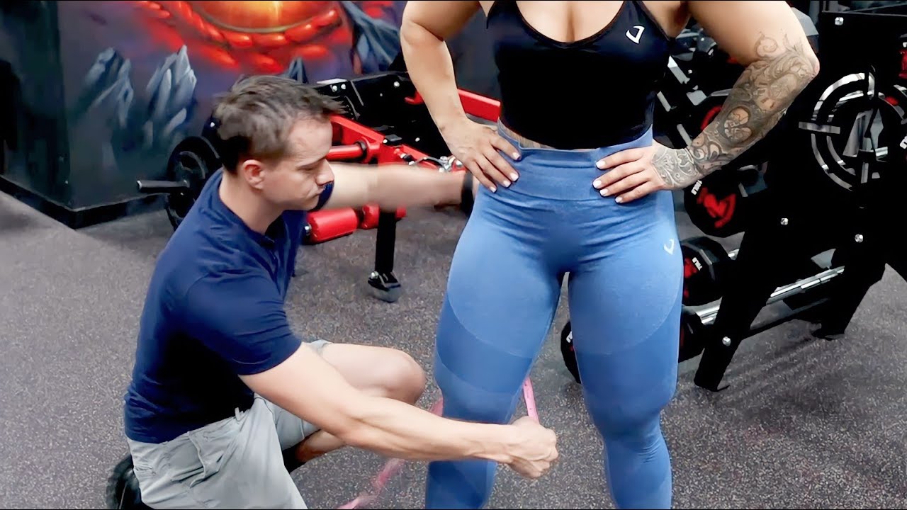 Big N Strong Beast Buns FEMALE Bodybuilder