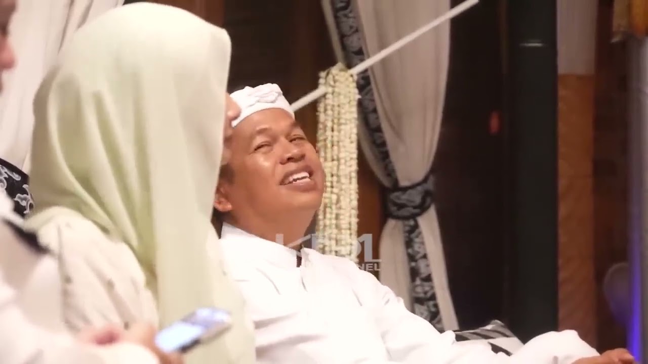 Viral KDM bersama wanita cantik dari malaysia #lemburpakuan #kdm #SUNDA